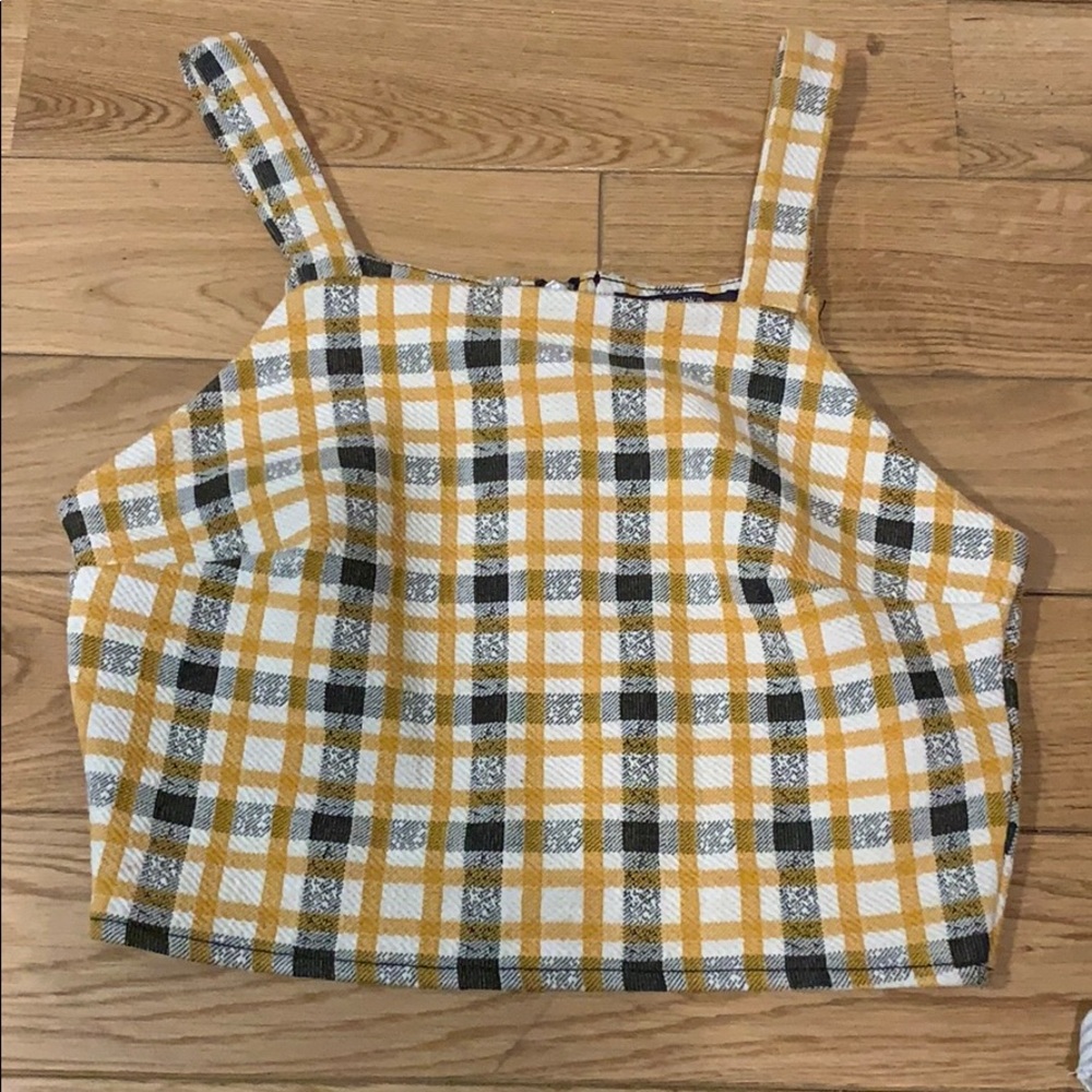 Crop top